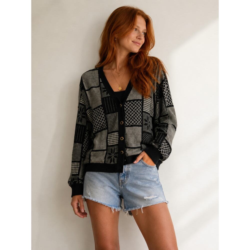 Alfred Dunner Patchwork Cardigan Sweater Women’s Medium Black Gray USA